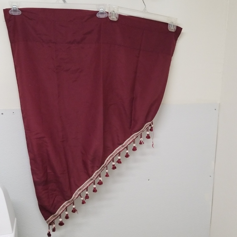 Swag curtains